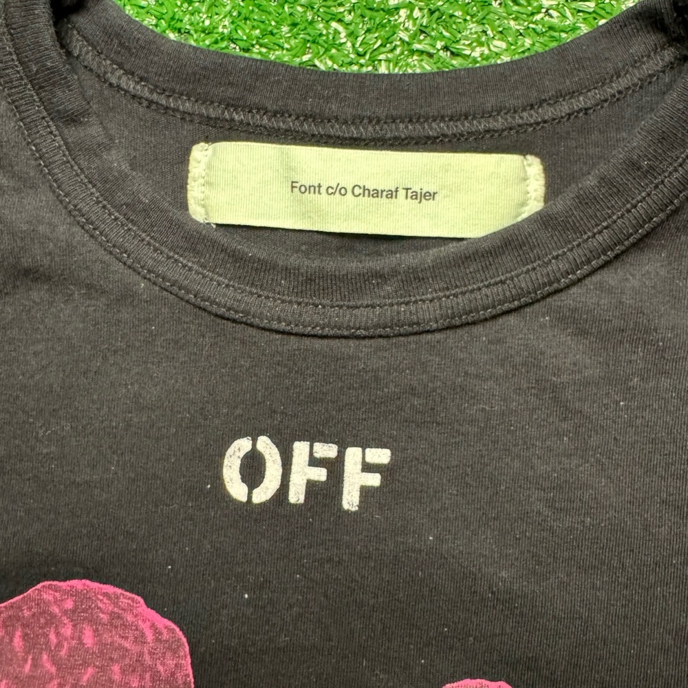 Off-white Beatles tee RARE - Picture 3 of 5